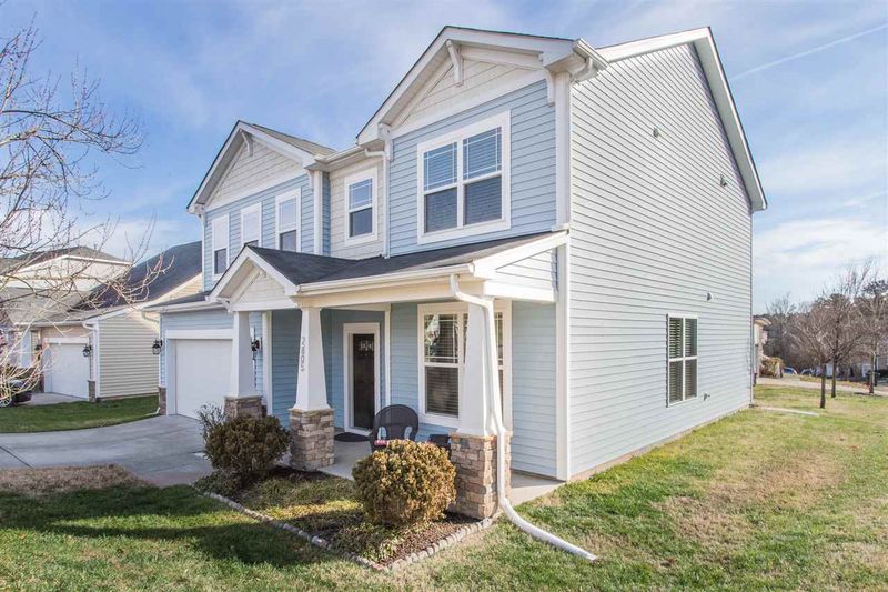 2805 Magnolia Tree Ln, Durham, NC 27703
