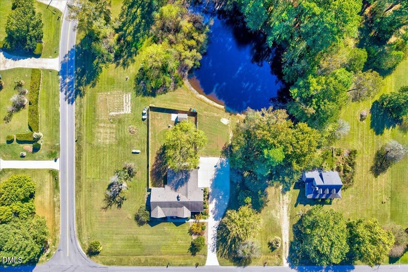 2805 Mary Marvin Trl, Fuquay Varina, NC 27526