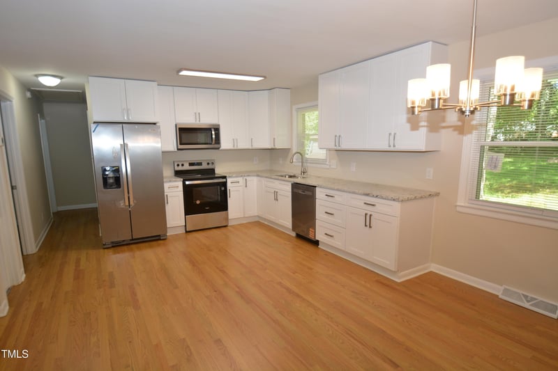 2805 Nc 55 , Durham, NC 27713