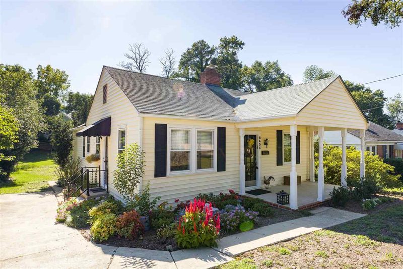 2805 Oberlin Rd, Raleigh, NC 27608