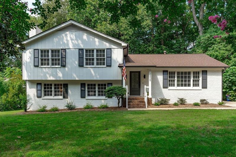 2805 Old Orchard Rd, Raleigh, NC 27607
