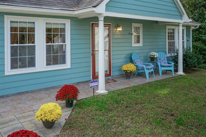 2805 Pinetree Ct, Durham, NC 27705