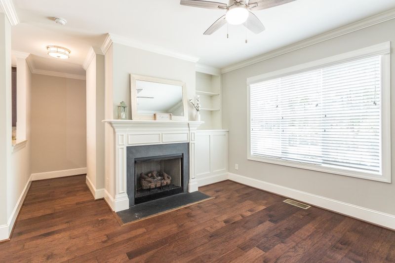 2805 Plumfield Pl, Raleigh, NC 27607