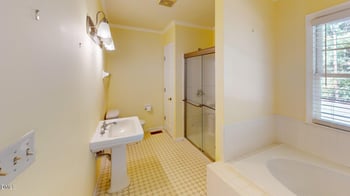 2805 Redwood Rd, Durham, NC 27704