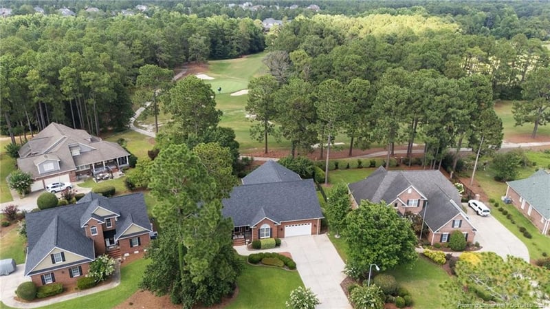 2805 Selhurst Dr, Fayetteville, NC 28306