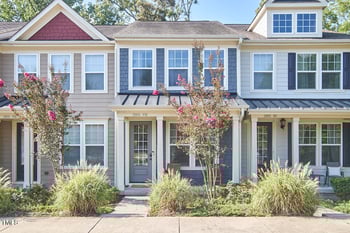 2806 Bedford Green Dr #108, Raleigh, NC 27604