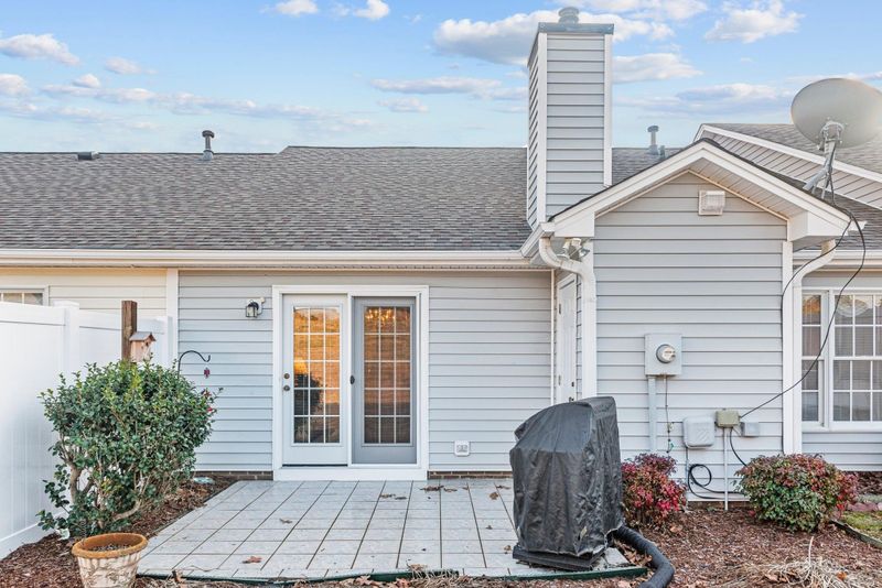 2806 E Maple Ave #B, Burlington, NC 27215