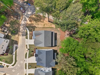 2806 Pathway Dr, Chapel Hill, NC 27516