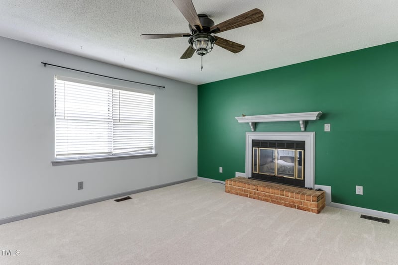 2806 Ross Rd, Durham, NC 27703