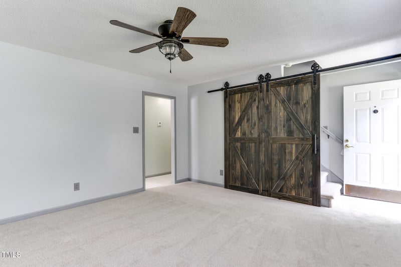 2806 Ross Rd, Durham, NC 27703