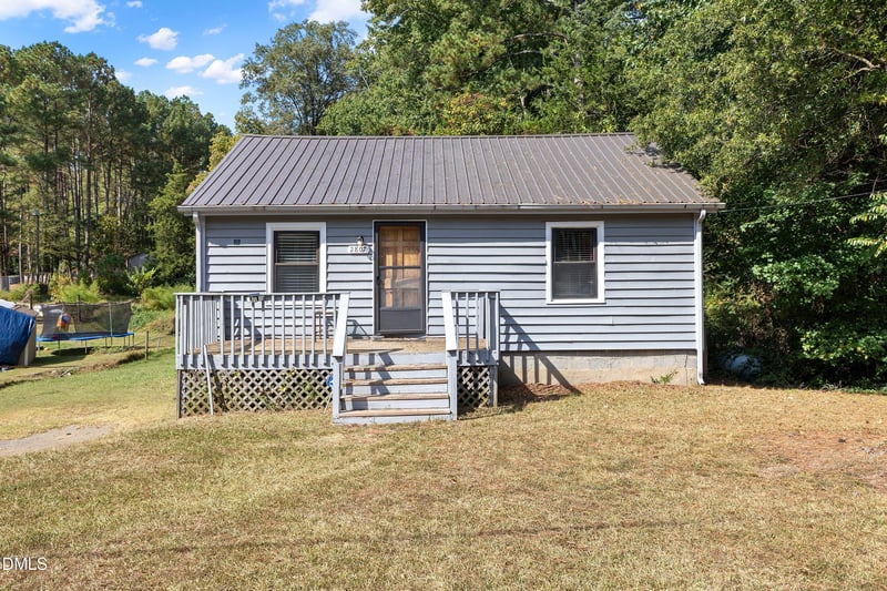 2807 Beck Rd, Durham, NC 27704