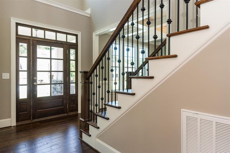 2807 Brighton Forest Dr, Apex, NC 27539