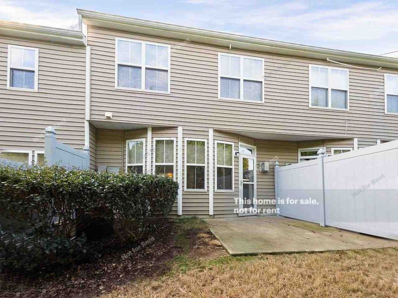 2807 Casona Way, Raleigh, NC 27616