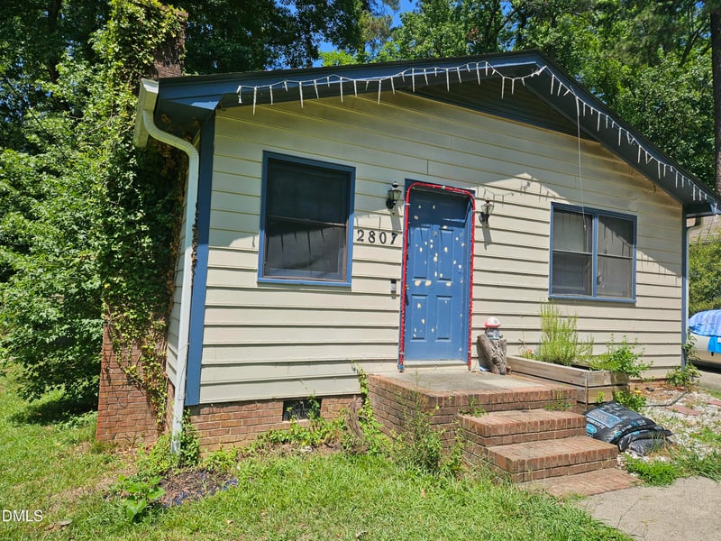 2807 Shaftsbury St, Durham, NC 27704