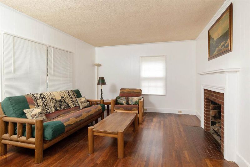 2807 Shenandoah Ave, Durham, NC 27704