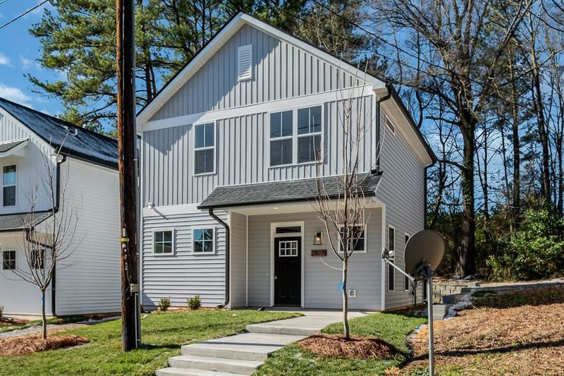 2807B Cannada Ave, Durham, NC 27704
