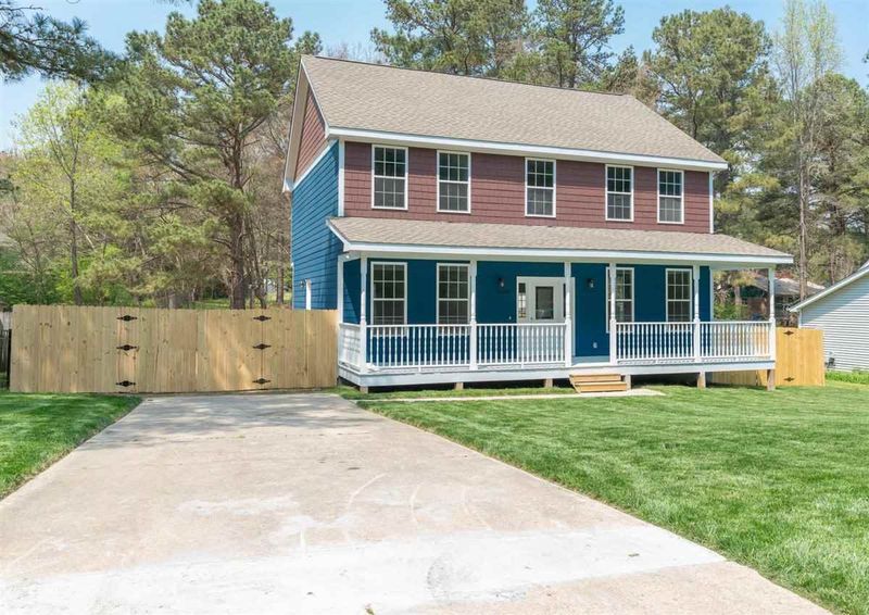 2808 Barwell Rd, Raleigh, NC 27610