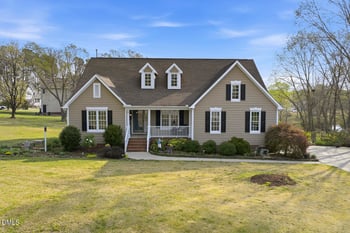 2808 Doves Nest Ct, Fuquay Varina, NC 27526