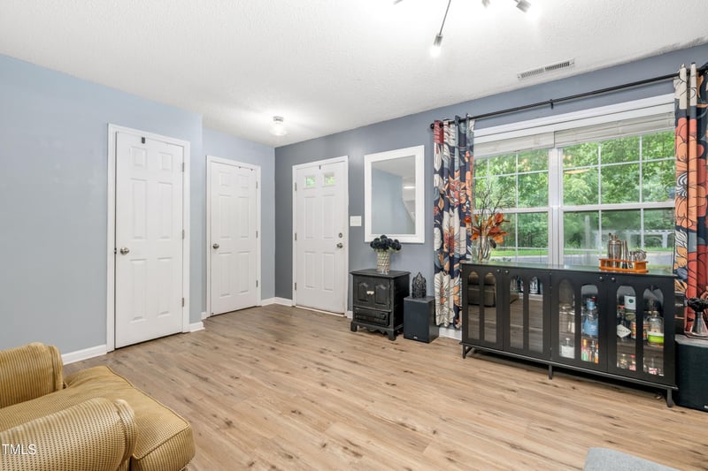 2808 Maple Ridge Dr, Durham, NC 27704