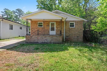 2809 Beechwood Dr, Durham, NC 27707