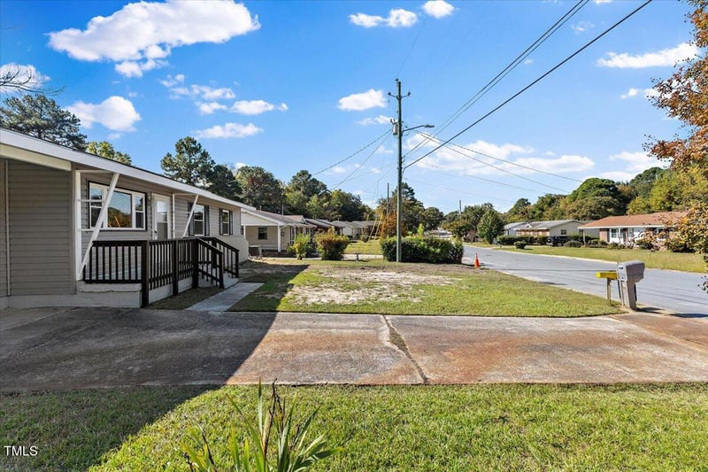 2809 Coronada Pkway, Fayetteville, NC 28306