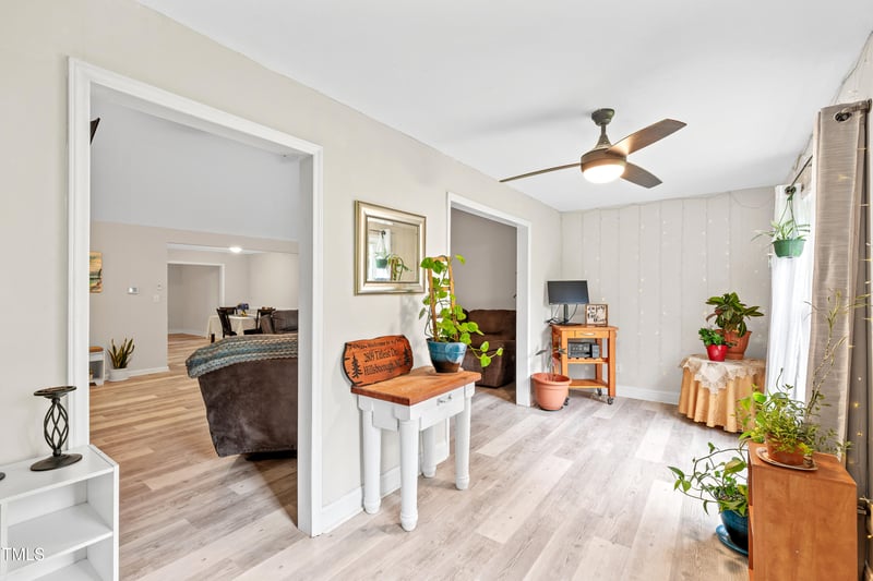 2809 Titleist Dr, Hillsborough, NC 27278