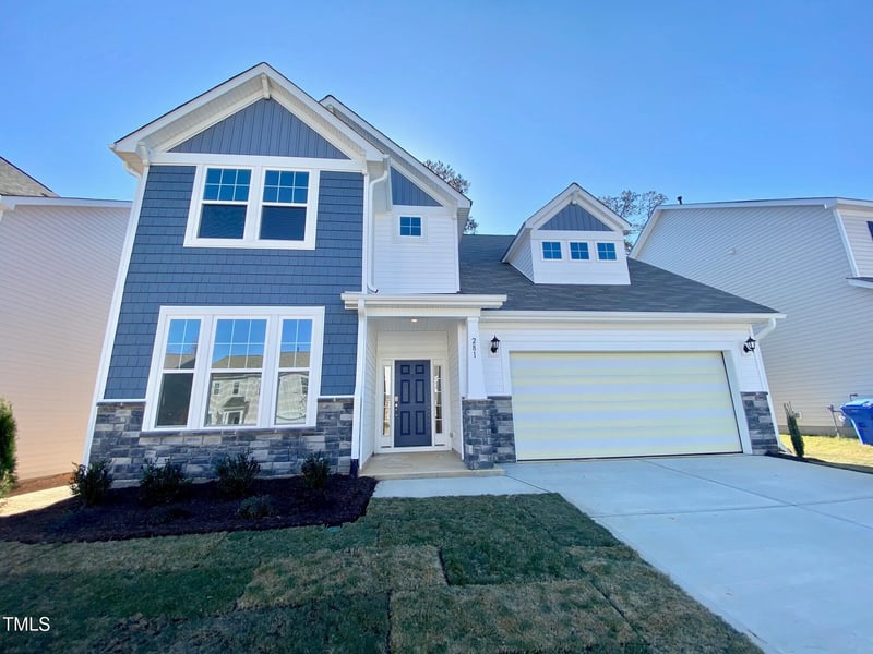 281 Creekhaven Dr #154, Angier, NC 27501