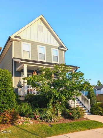 281 Douglas Falls Dr, Wendell, NC 27591