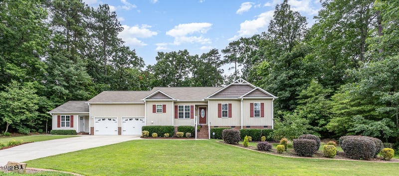 281 Kinsman Ct, Fuquay Varina, NC 27526