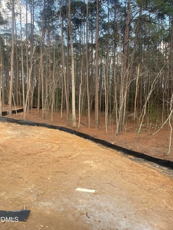 281 Mill Bend Dr, Fuquay Varina, NC 27526