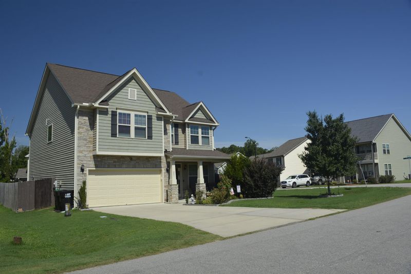 281 Outwater Ridge Dr, Garner, NC 27529