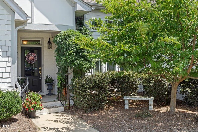 281 Rhoda Lilley Dr, Fuquay Varina, NC 27526