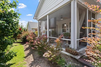 281 Rhoda Lilley Dr, Fuquay Varina, NC 27526