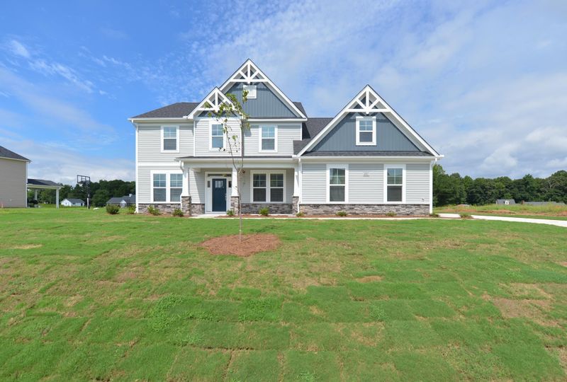 281 Steep Rock Dr, Willow Springs, NC 27592