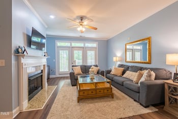 2810 Bedford Green Dr #207, Raleigh, NC 27604
