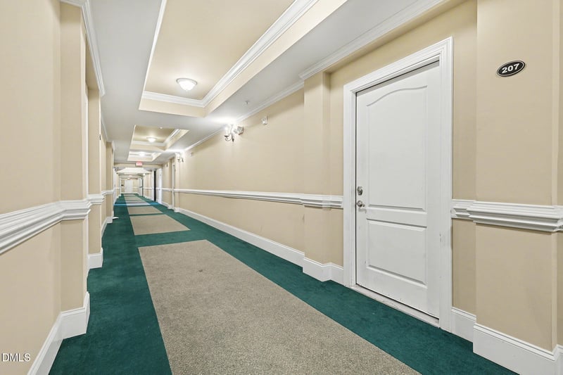 2810 Bedford Green Dr #207, Raleigh, NC 27604