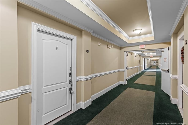 2810 Bedford Green Dr #304, Raleigh, NC 27604