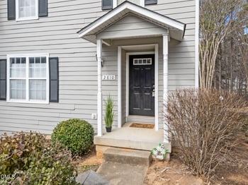 2810 Crestscene Trl, Raleigh, NC 27603