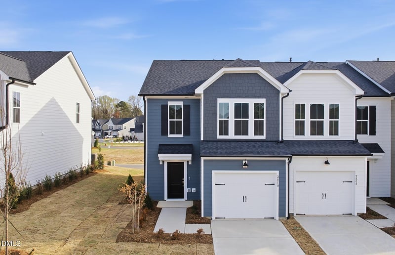 2810 Rodeo Ct, Willow Springs, NC 27592