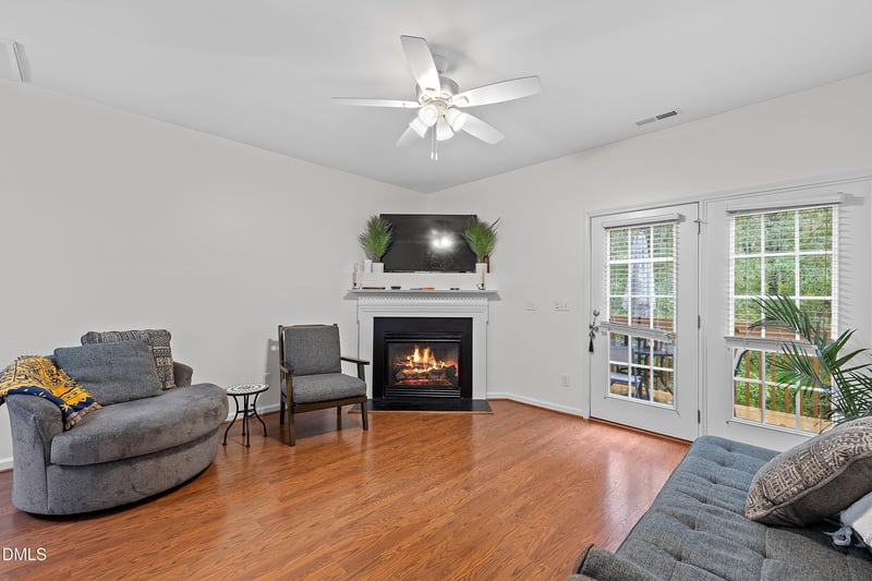 2810 Wyntercrest Ln, Durham, NC 27713