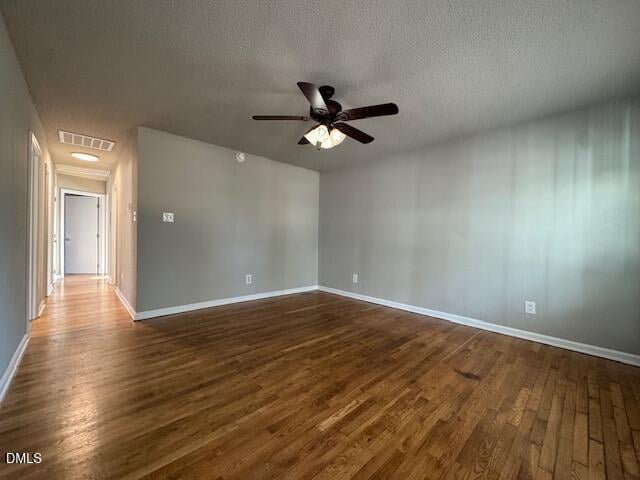 2811 Club Plaza Rd, Raleigh, NC 27603