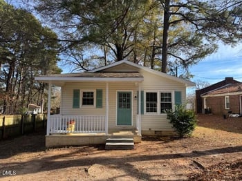 2811 Club Plaza Rd, Raleigh, NC 27603