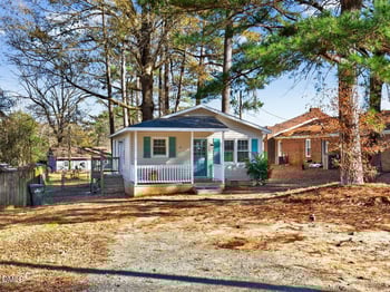 2811 Club Plaza Rd, Raleigh, NC 27603