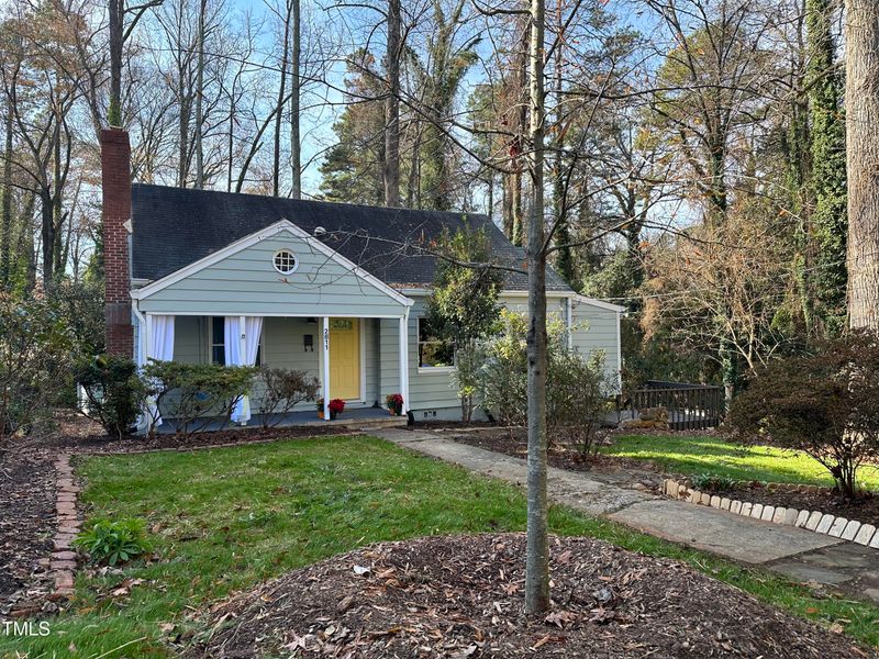 2811 Gordon St, Raleigh, NC 27608