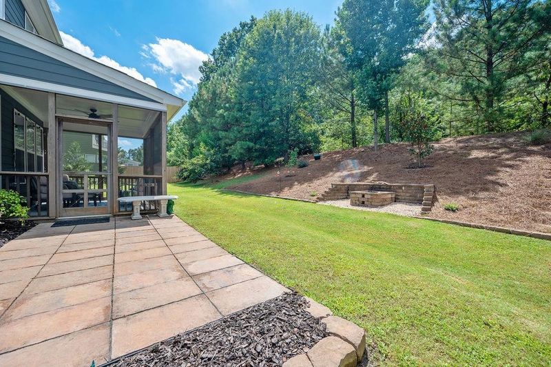 2812 Bogle Branch Ct, Raleigh, NC 27606