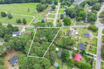 2812 Cemetery Rd, Sanford, NC 27332