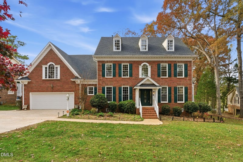 2812 Combe Hill Trl, Raleigh, NC 27613