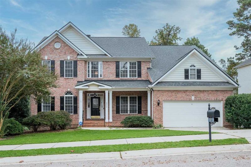 2812 Crystal Oaks Ln, Raleigh, NC 27614
