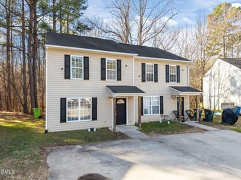 2812 Ferret Ct, Raleigh, NC 27610