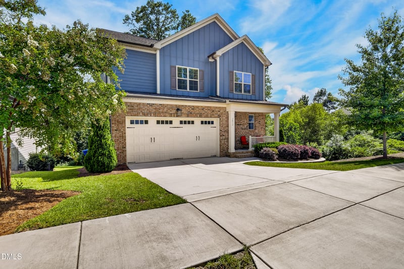 2812 Meadow Bluffs Way, Fuquay Varina, NC 27526